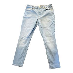 Universal Thread High Rise Skinny Jeans Light Wash 12/31S